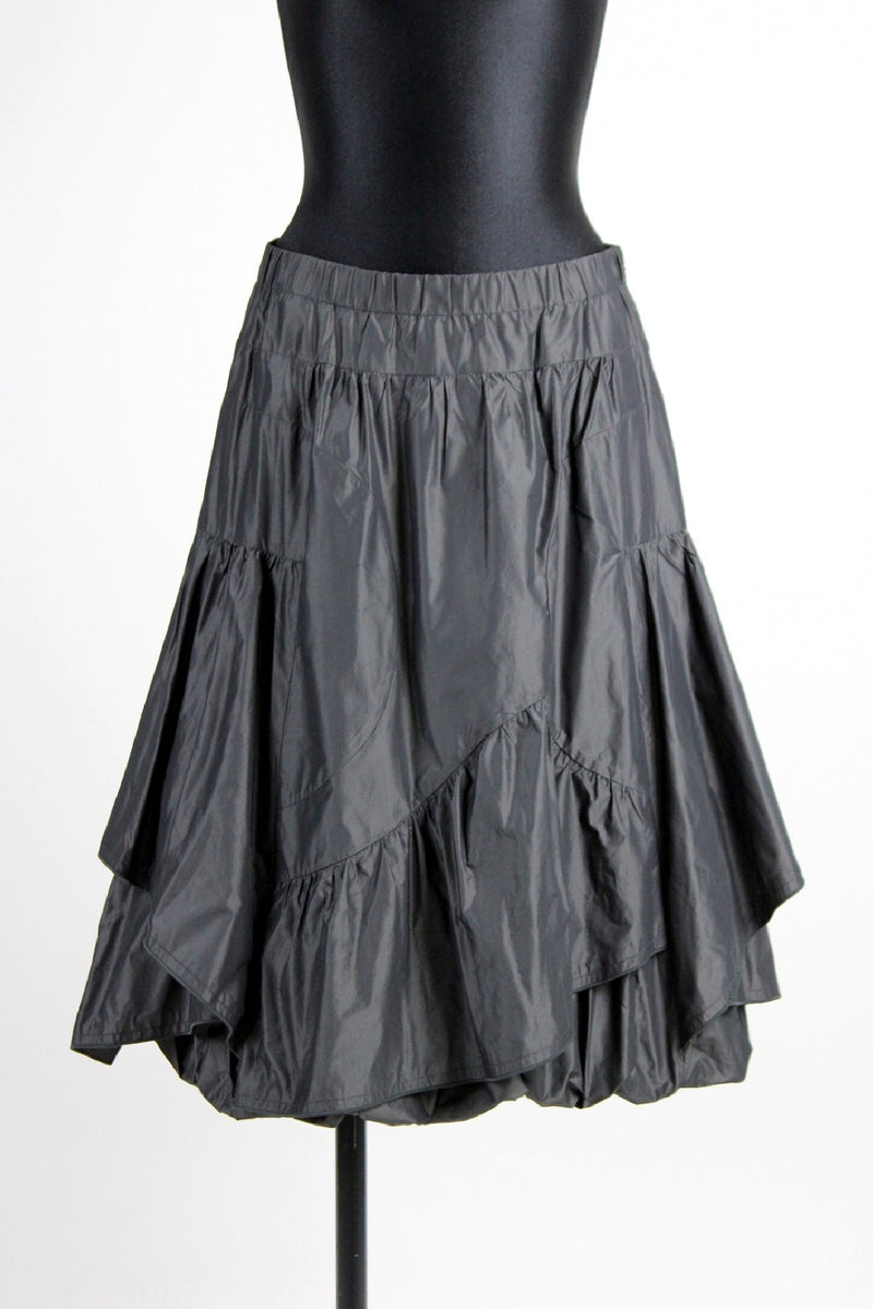 SKIRT-1557044
