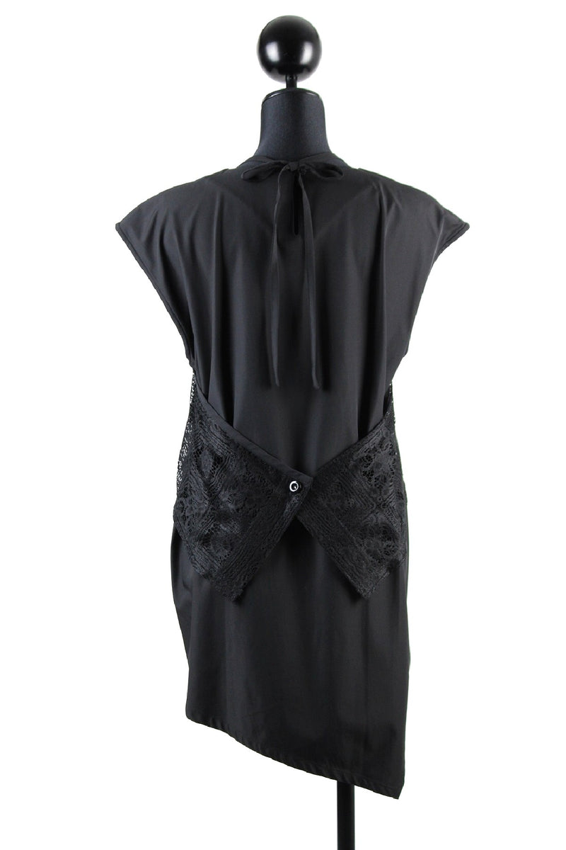 TUNIC-9526611